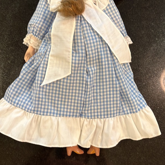 Porcelain Vintage Doll 18" - Beautiful - Picture 12 of 12